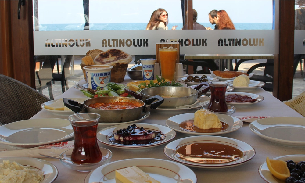 Altınoluk Restaurantlar