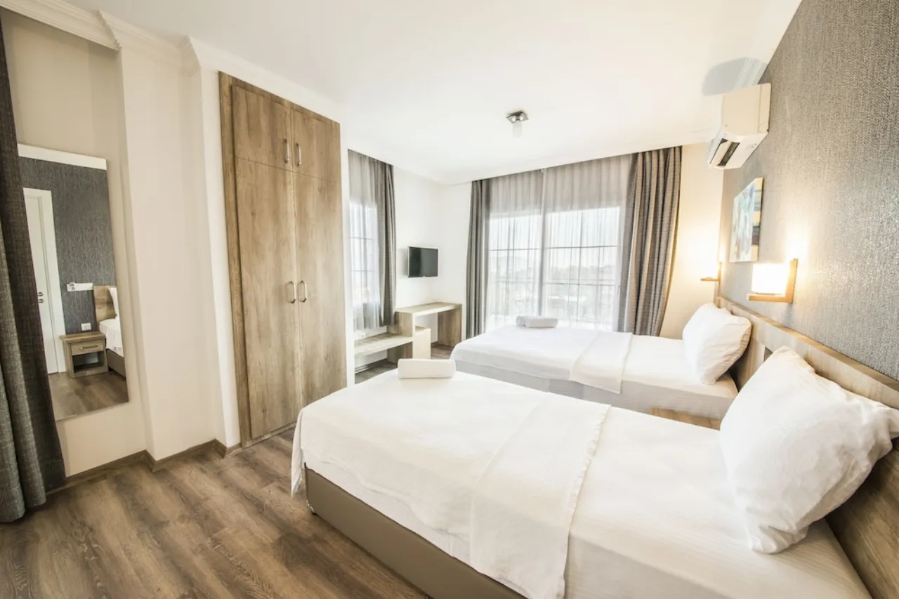 Dekatria Rooms & Aparts Otel Kaş