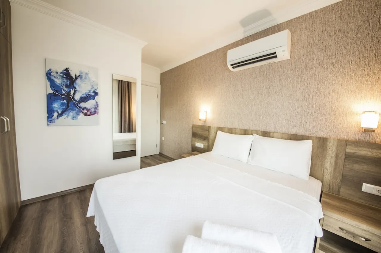 Dekatria Rooms & Aparts Otel Kaş