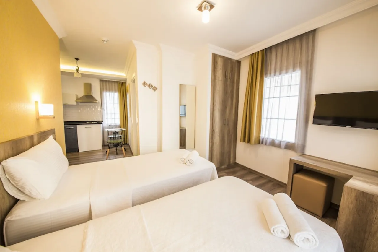 Dekatria Rooms & Aparts Otel Kaş