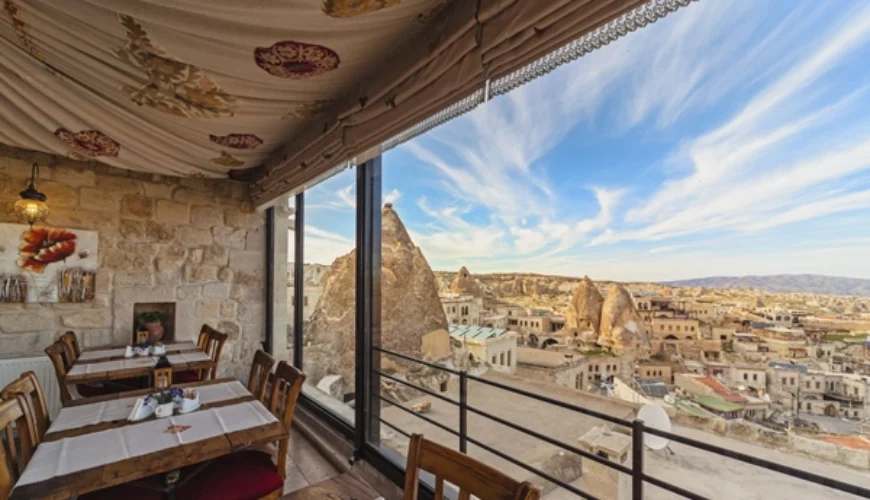 Göreme’nin Büyüleyici Güzelliğine Tanık Olun: Mithra Cave Hotel