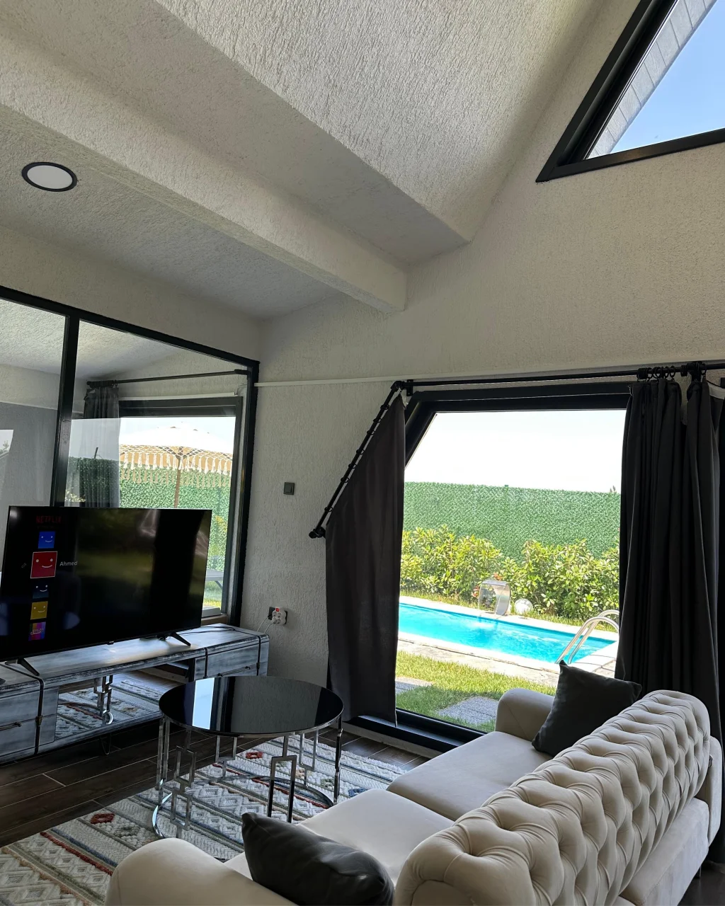 The Intense Sapanca Bungalov