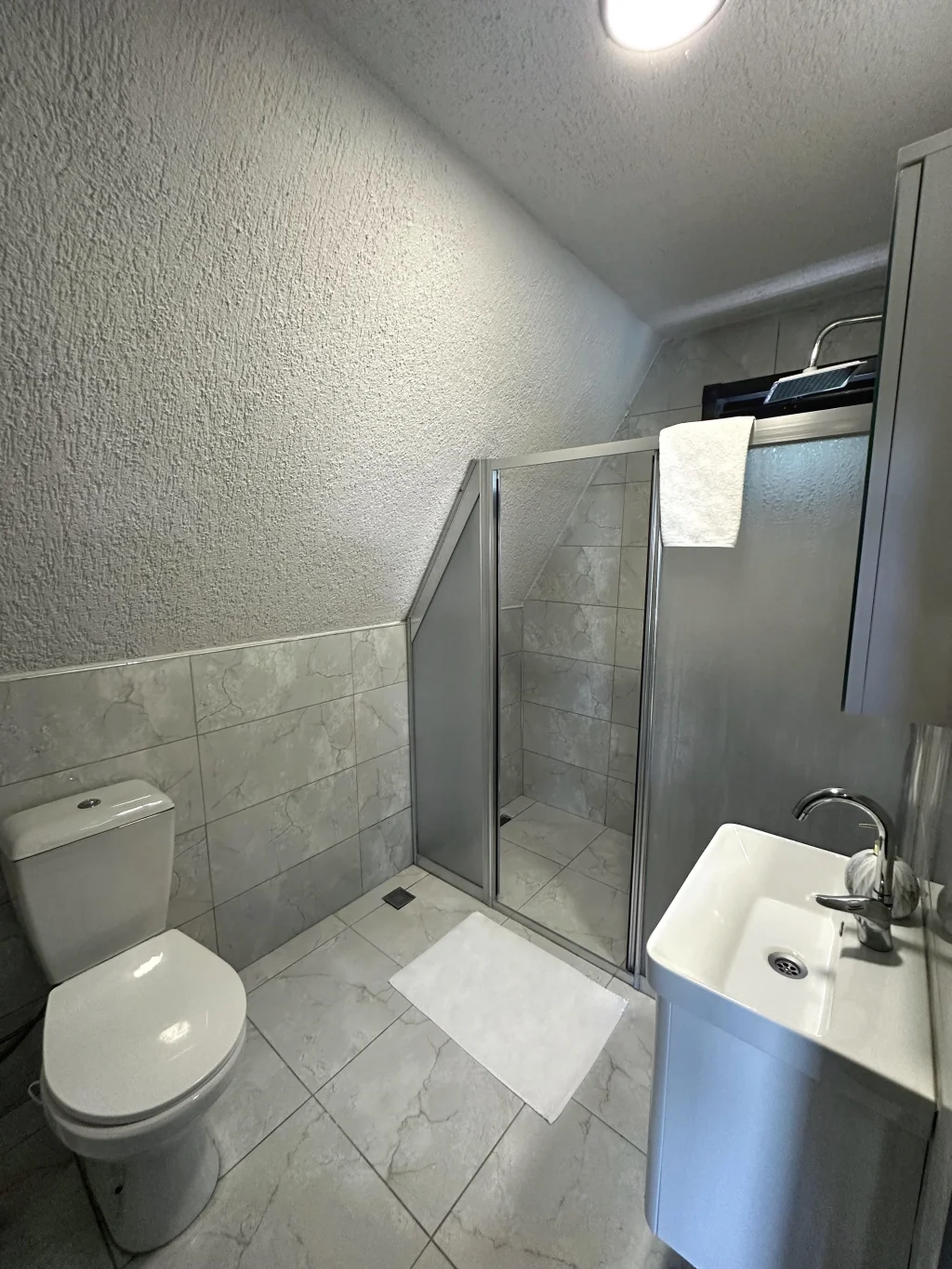 The Intense Sapanca Bungalov