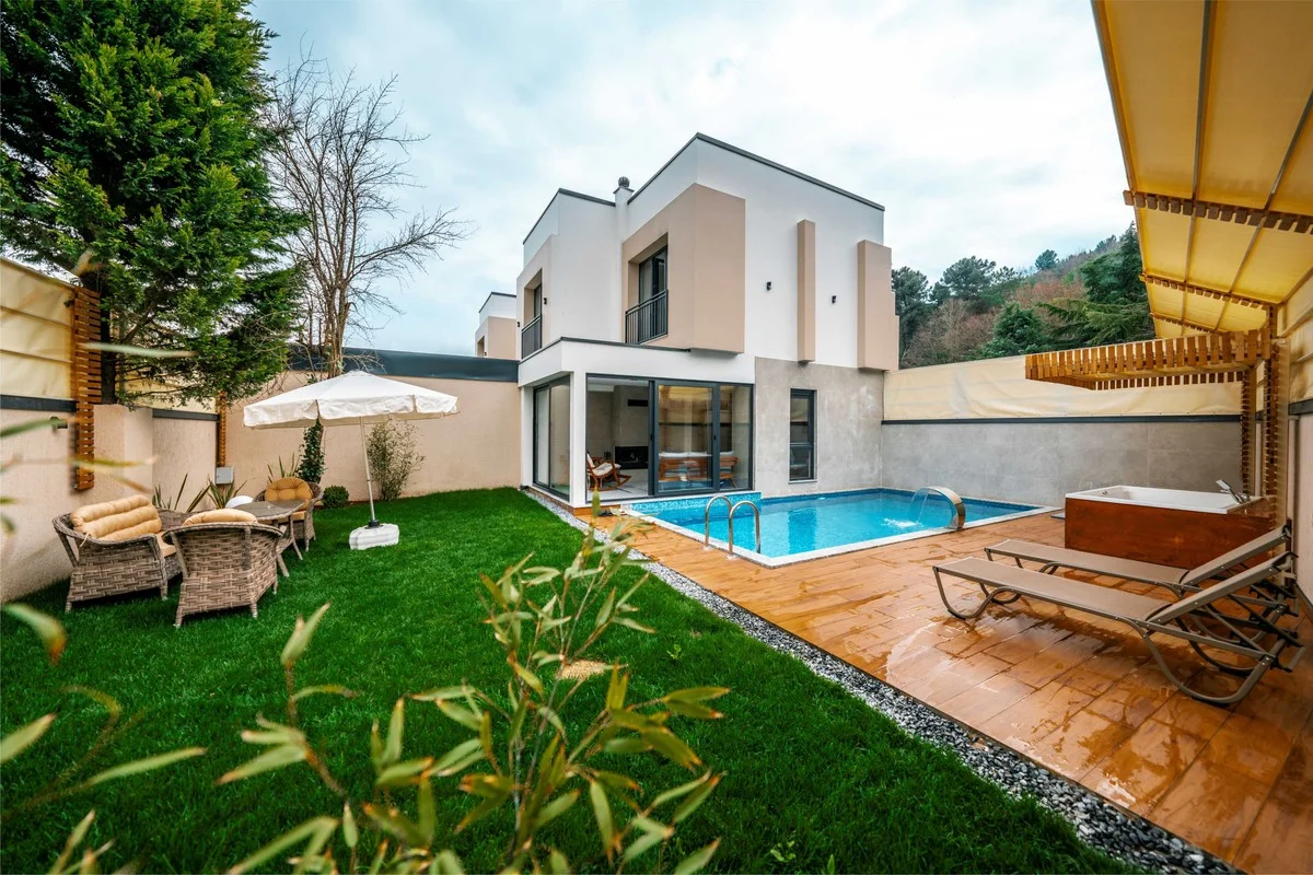 Luxon Sapanca Family Villas