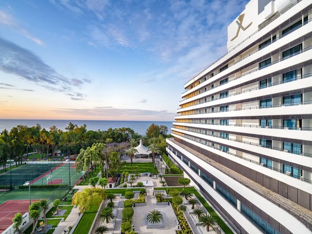 Rixos Downtown Antalya Otel – The Land Of Legends Access