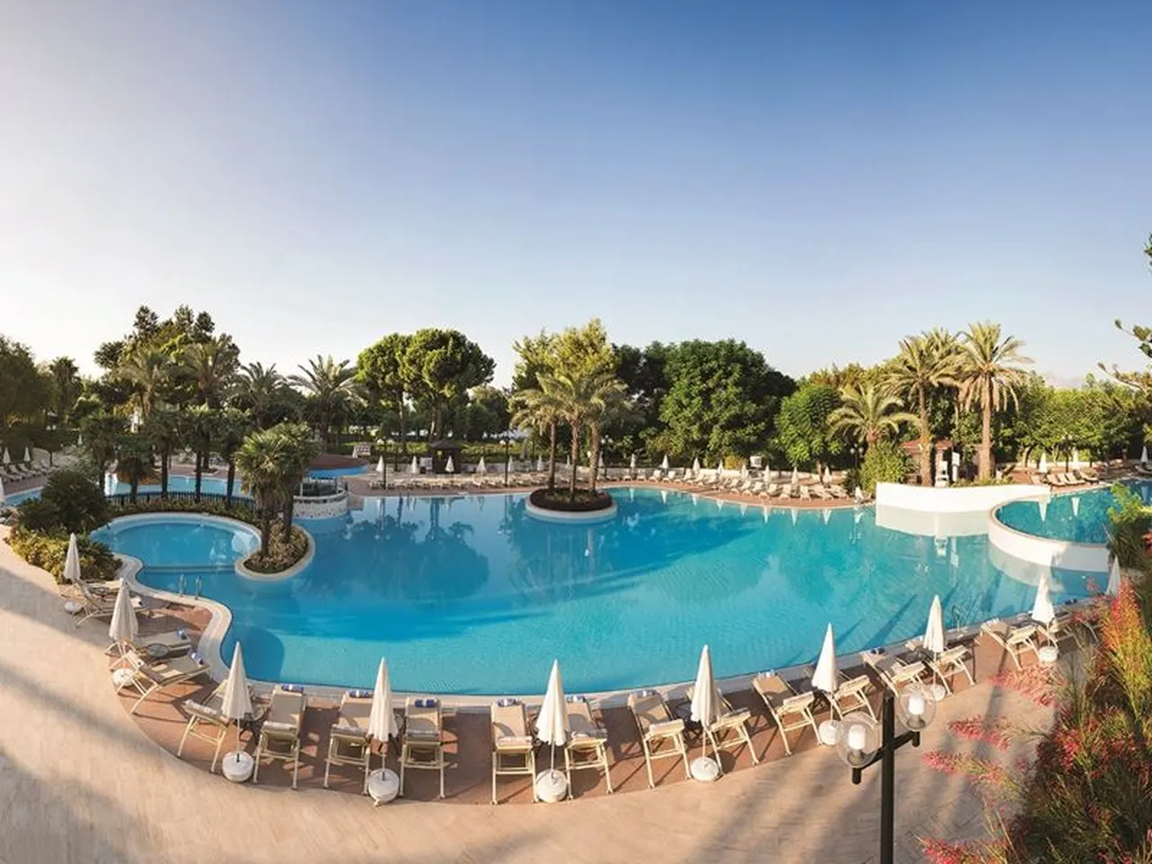 Rixos Downtown Antalya Otel – The Land Of Legends Access