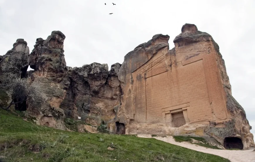 Afyon Termal Pamukkale ve Midas Yazılıkaya Turu 4 Gece 5 Gün