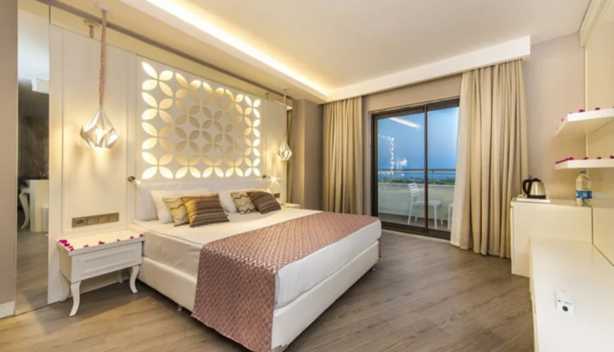 diamond-premium-hotel-spa-deniz-manzaralı-standart-oda (1)