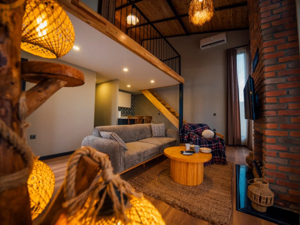 Vital Göl Deluxe Soğuk Havuzlu Bungalov