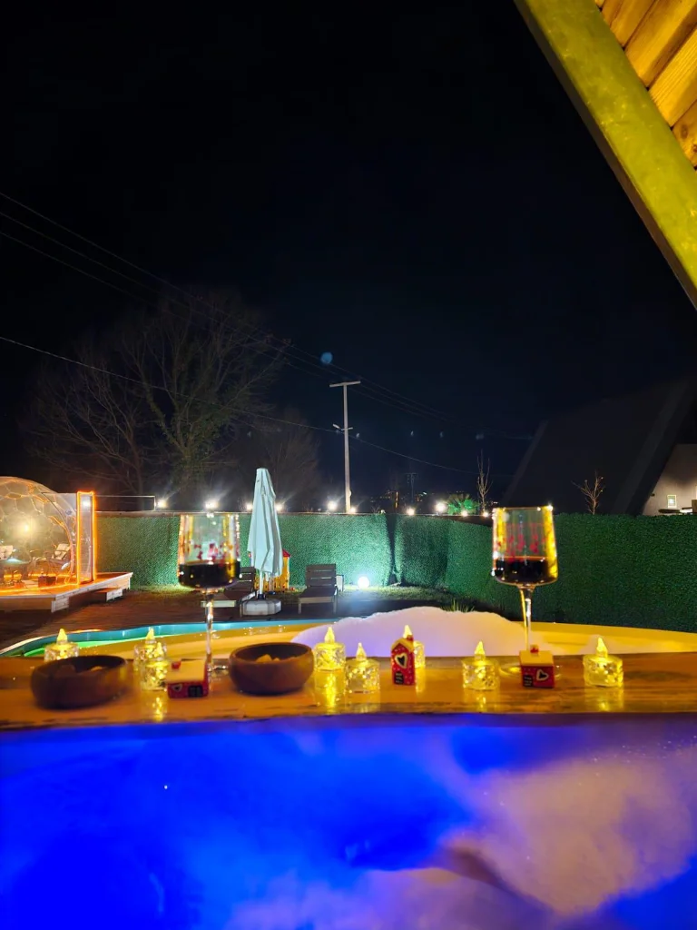 Frezya Üçgen Bungalov