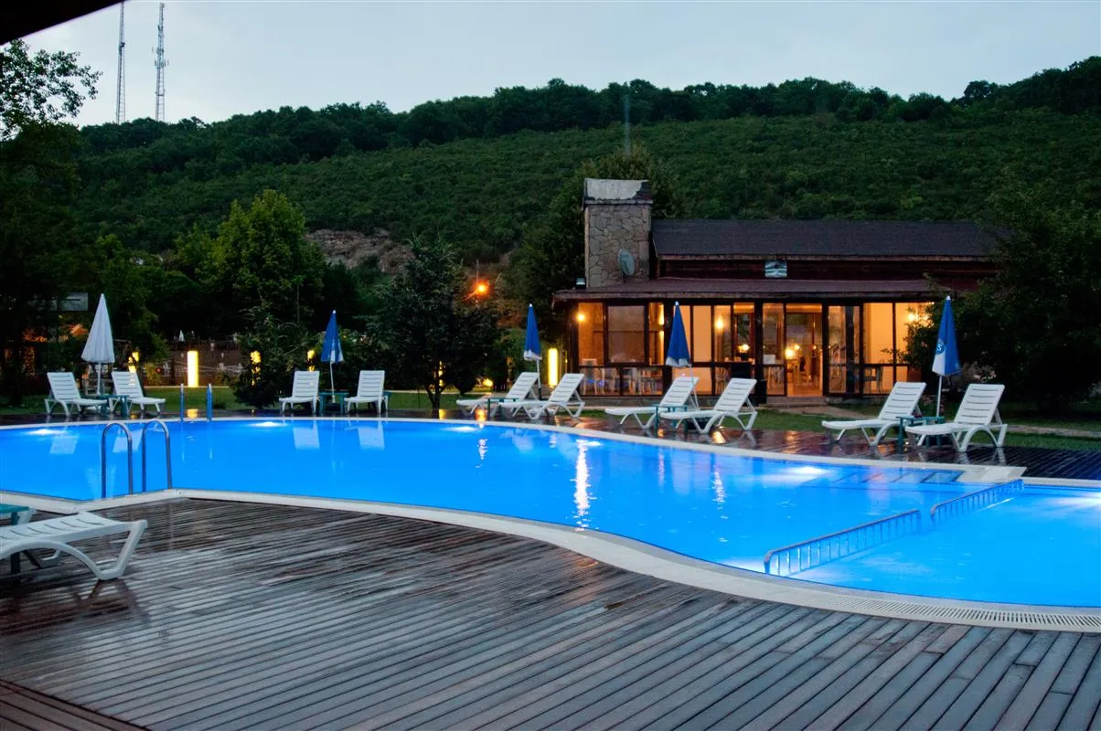 Gizemli Nehir Otel Ağva