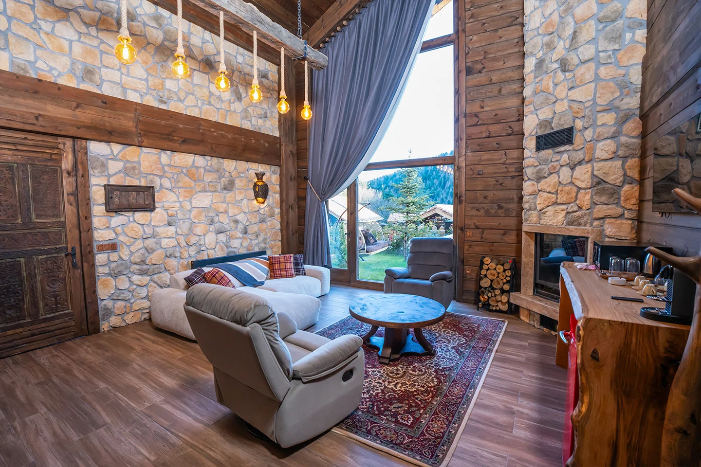 Bi Abant Masalı Chalet Suit