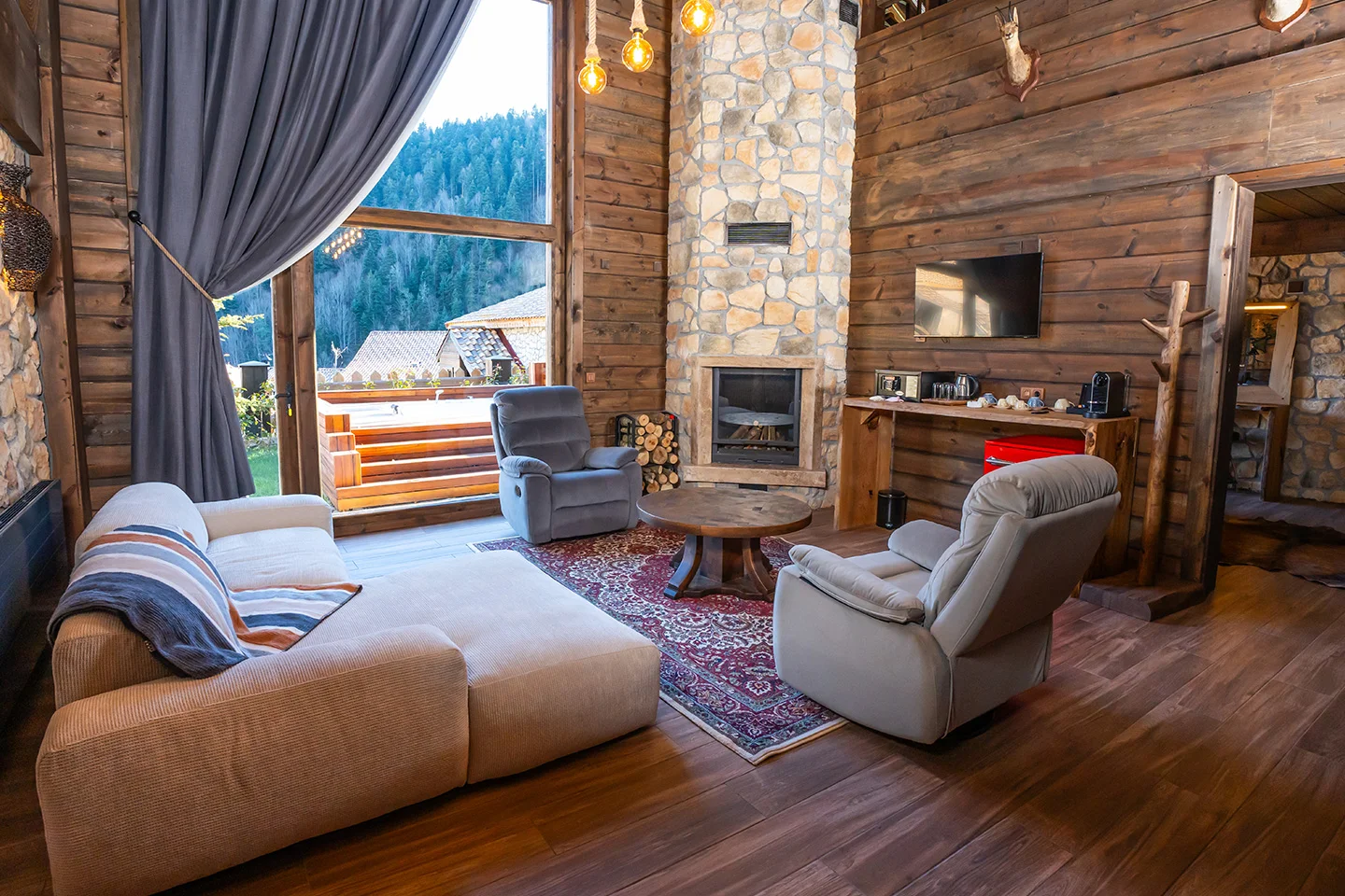 Bi Abant Masalı Chalet Suit