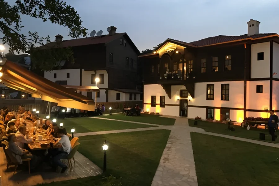 Hacı Rıfatlar Konağı Butik Otel & Restoran Taraklı