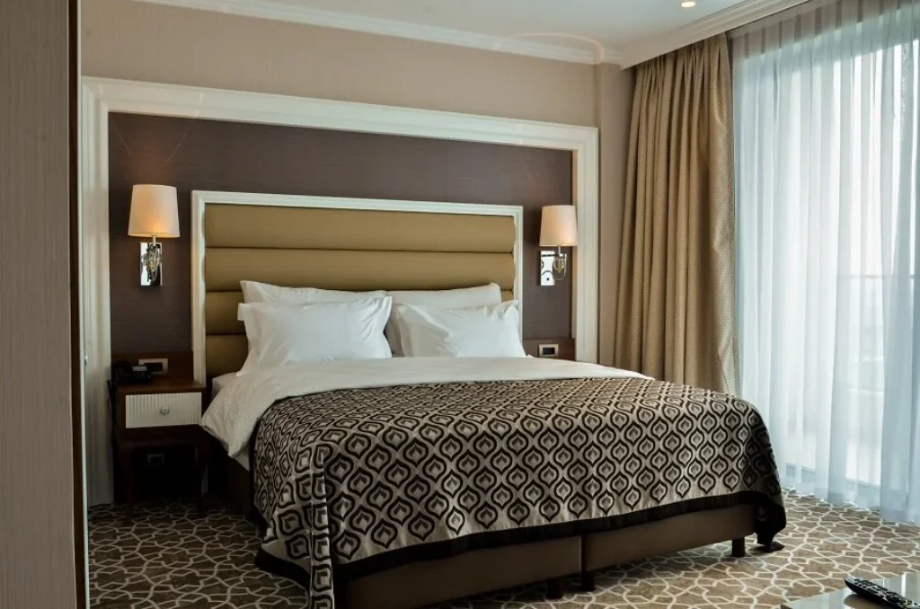 Corner Suite Oda