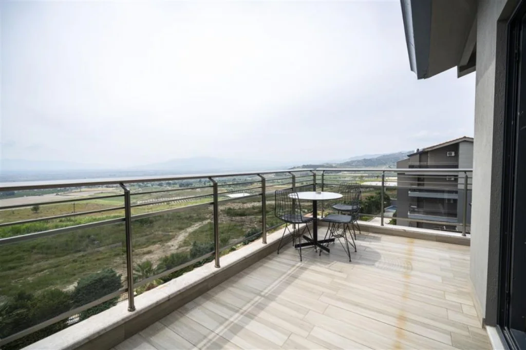 Superior Suite Oda Bahçe Manzaralı