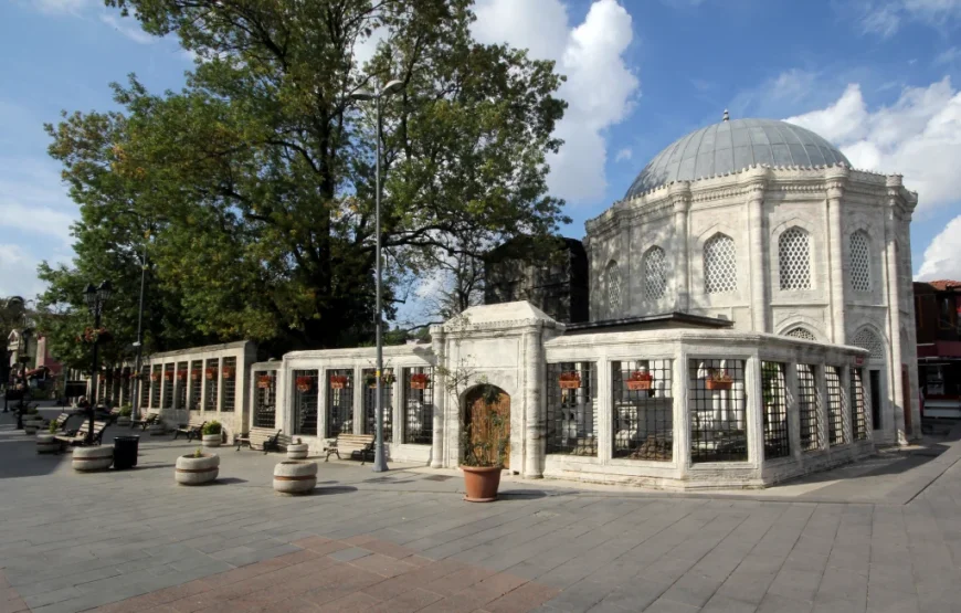 Sakarya Çıkışlı Günübirlik İstanbul Camiler Ve Türbeler Turu