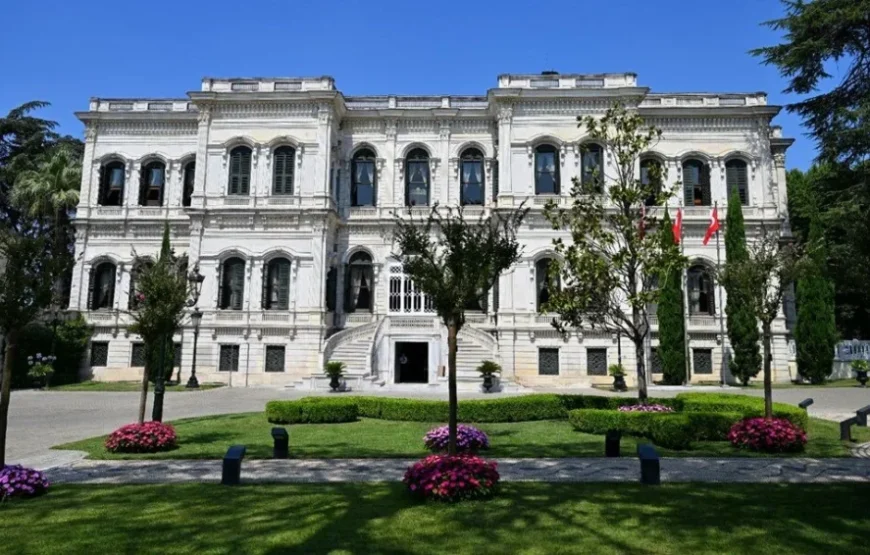 Sakarya Çıkışlı Günübirlik İstanbul Saraylar Turu