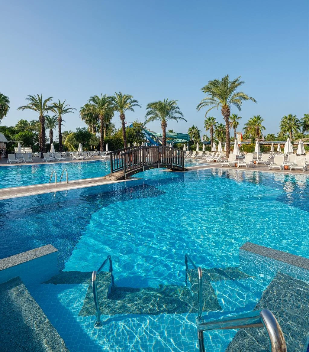 Aydınbey Famous Resort