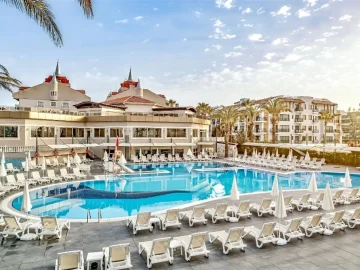 Aydınbey Famous Resort