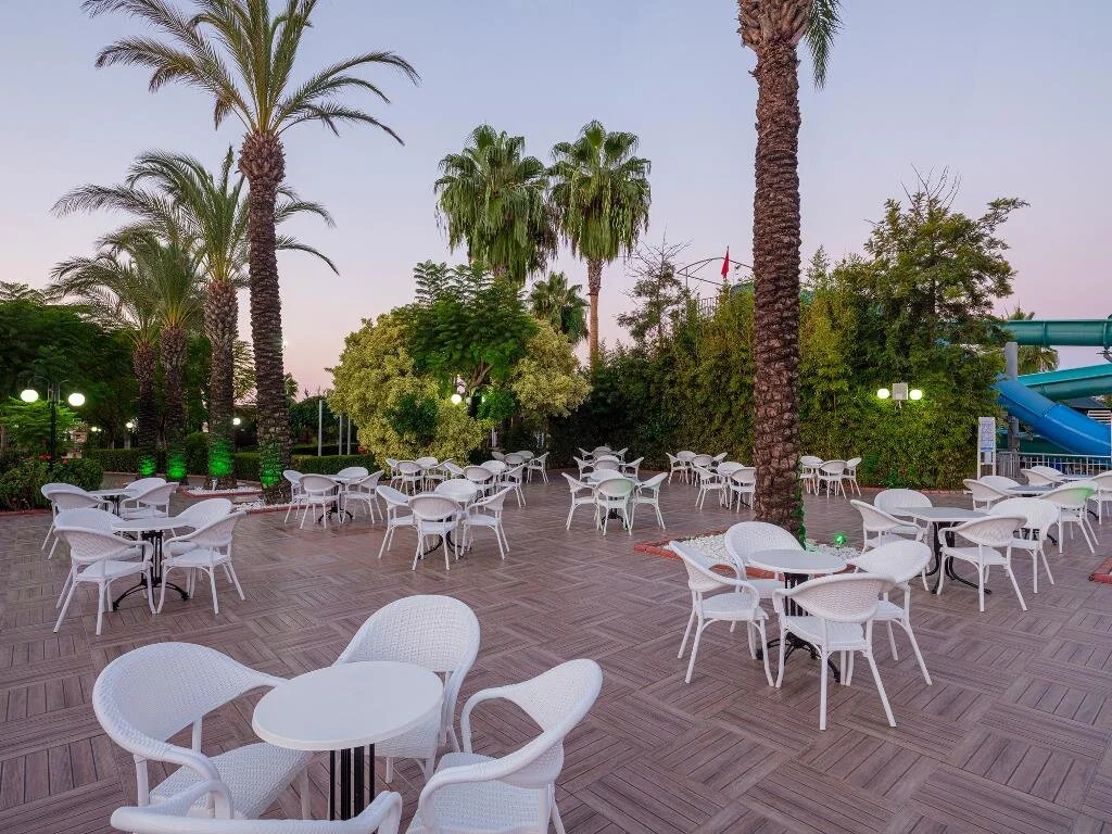 Aydınbey Famous Resort