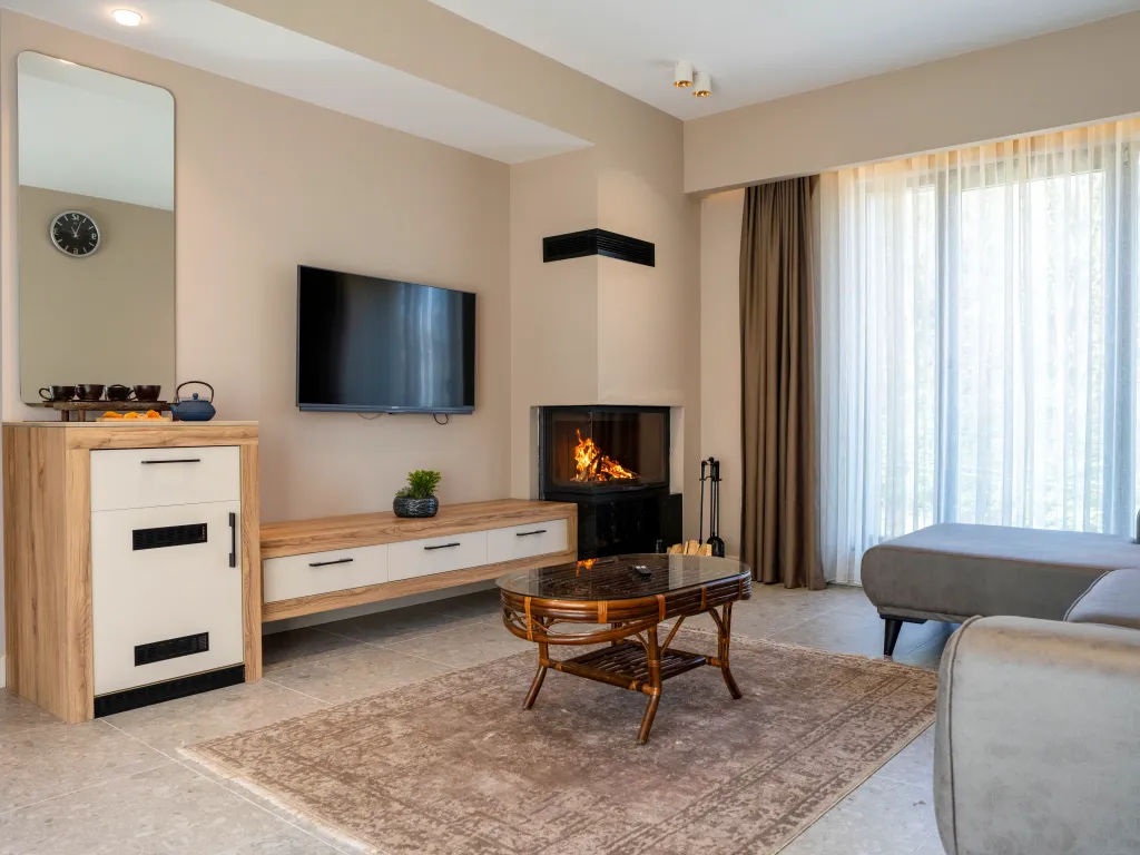 Melekona Family Suite