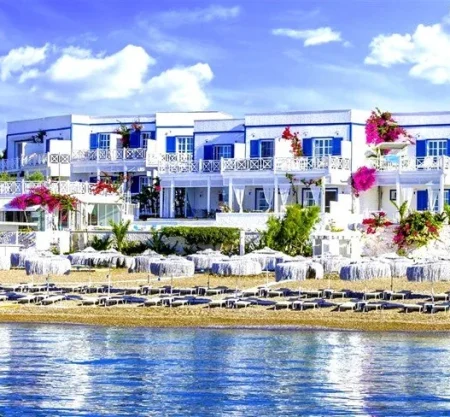 Otel Mavi Beyaz Palamutbükü