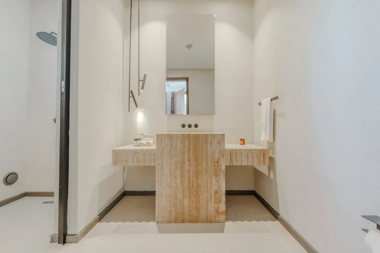 Silence Villas
