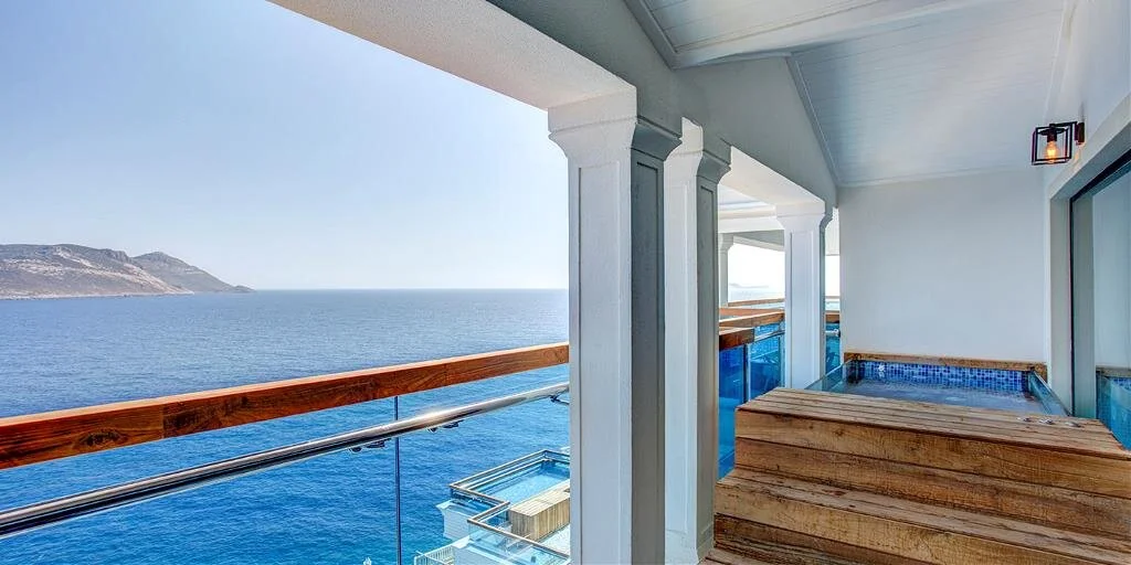 Deluxe Deniz Manzaralı Oda