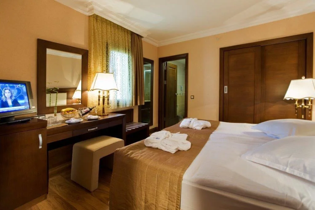 Latanya Park Resort