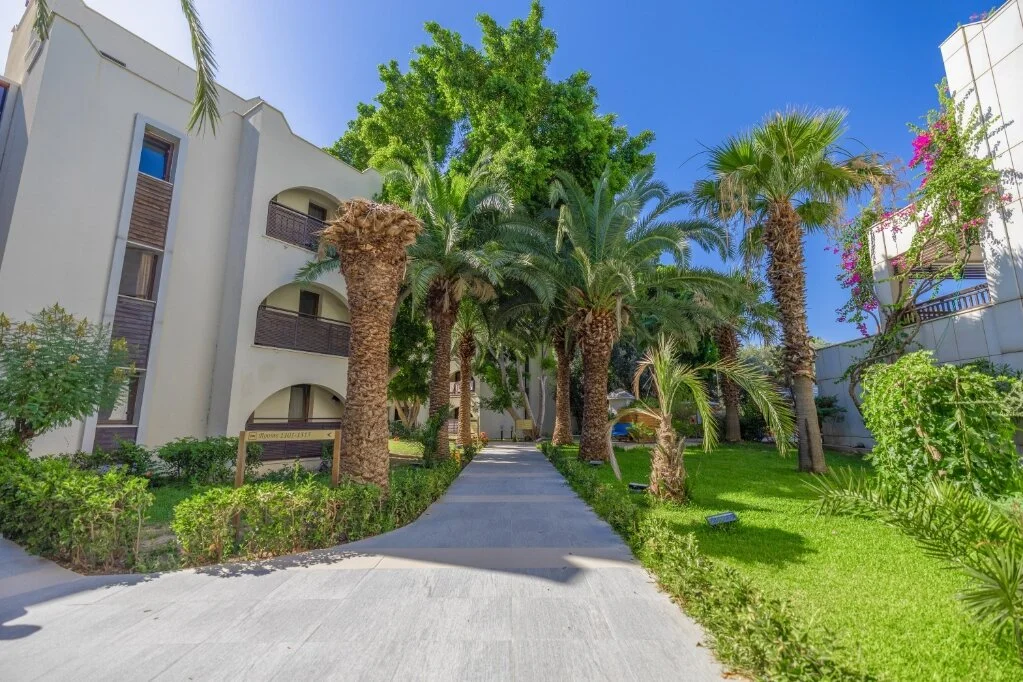 Latanya Park Resort