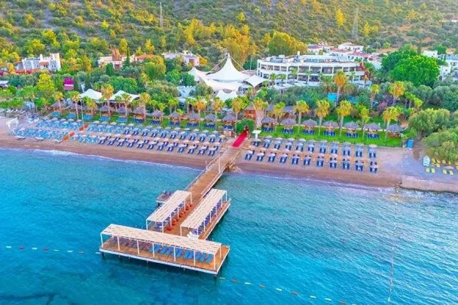 Latanya Park Resort