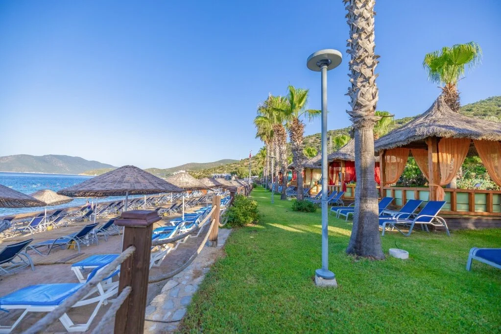 Latanya Park Resort