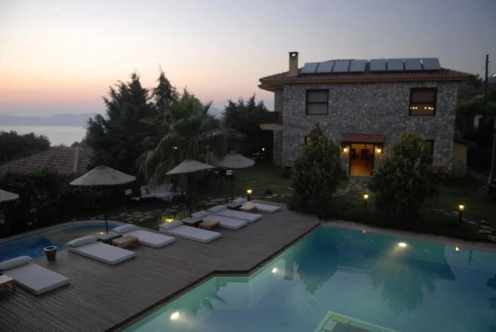 Mandarin & Mango Boutique Hotel