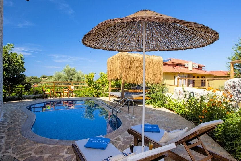 Mandarin & Mango Boutique Hotel
