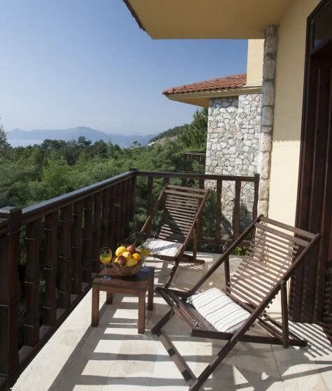 Mandarin & Mango Boutique Hotel