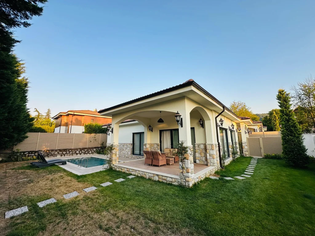 Riyan Garden Villa 3+1