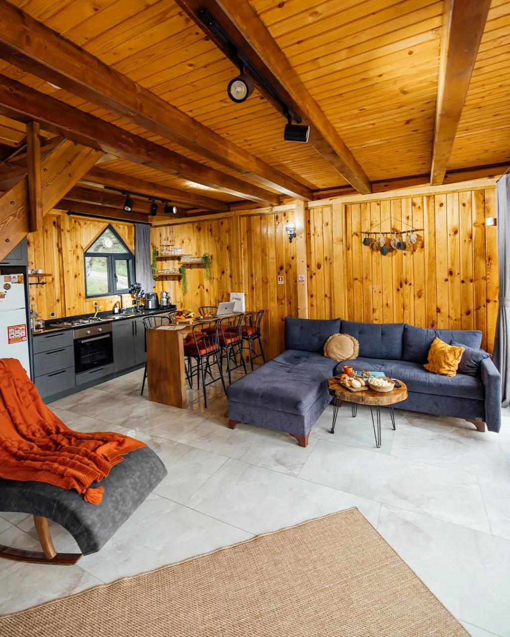 Baria Üçgen Bungalov