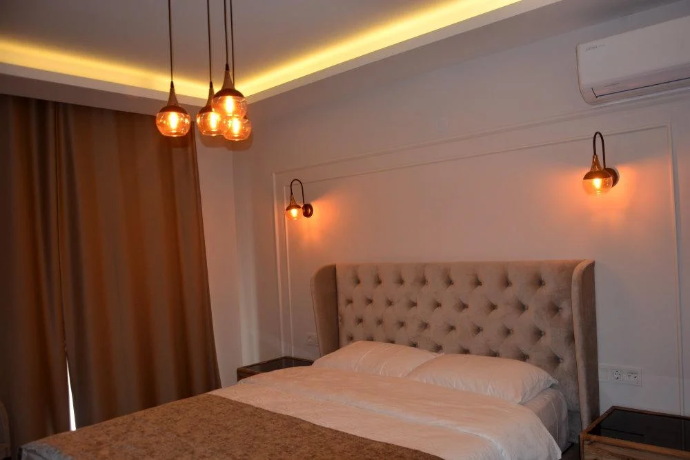 Antigonia Standart Oda