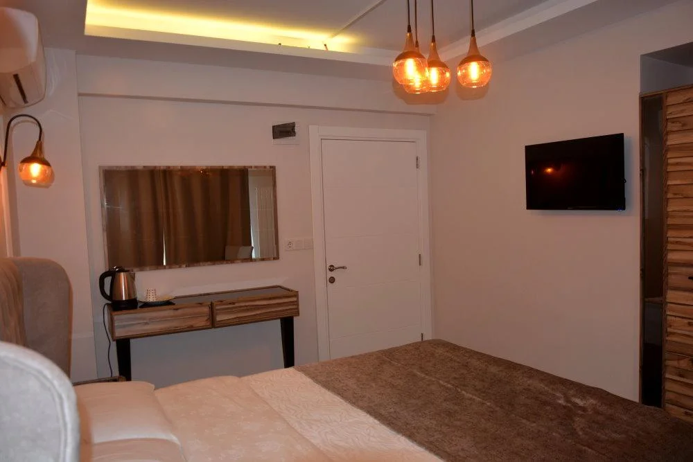 Antigonia Standart Oda