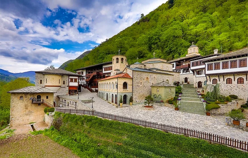 7 Gece 8 Gün Vizesiz Büyük Balkan Turu (Ekstra Mavrovo Rotası)