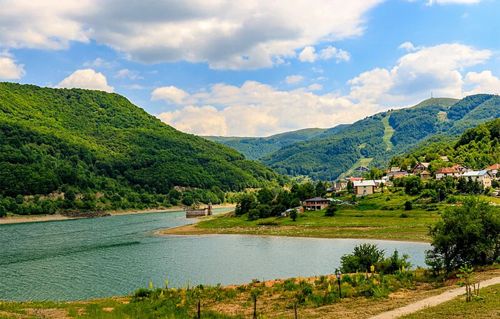 Ekstra Mavrovo Rotası ile Vizesiz Büyük Balkan Turu — fotoğraf 9
