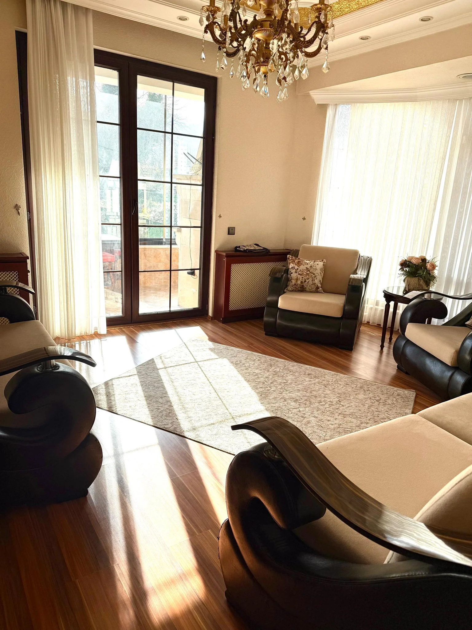 Detached Villa 5+1