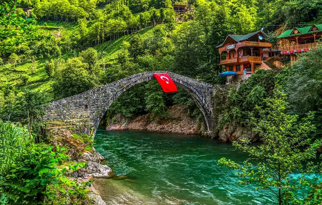 Amasya Başlangıçlı Karadeniz Yaylalar ve Batum Turu – GK5 5