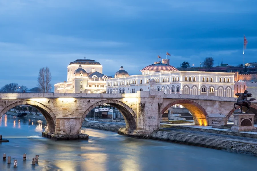 Vizesiz Premium Kosova & Makedonya Turu 2 Ülke 5 Şehir