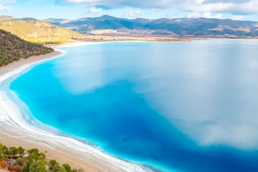 Salda Gölü’nden Alaçatı’ya Konaklamalı Tur – GA1