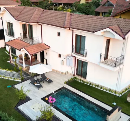 Azure Retreats Villas Sapanca