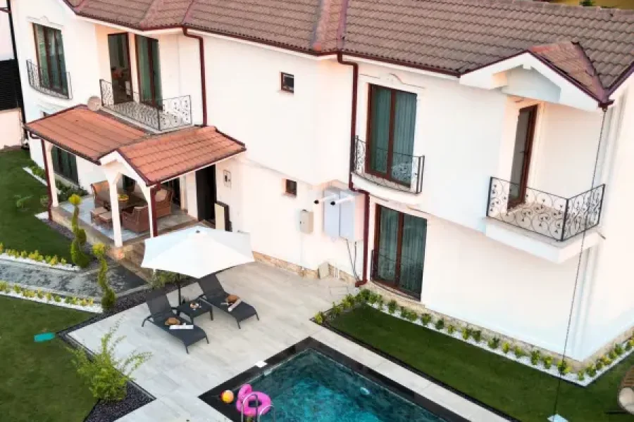 Azure Retreats Villas Sapanca