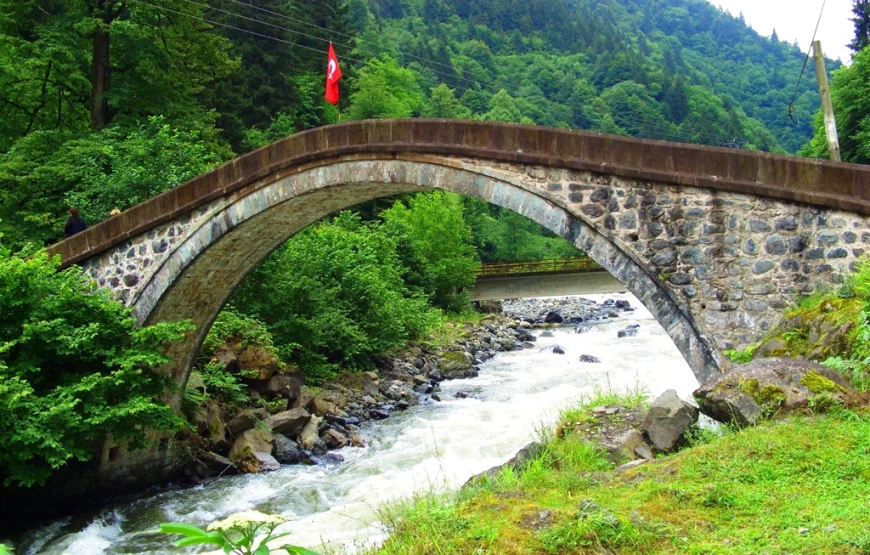 Gürcistan Turu |  Tiflis – Batum – Kars
