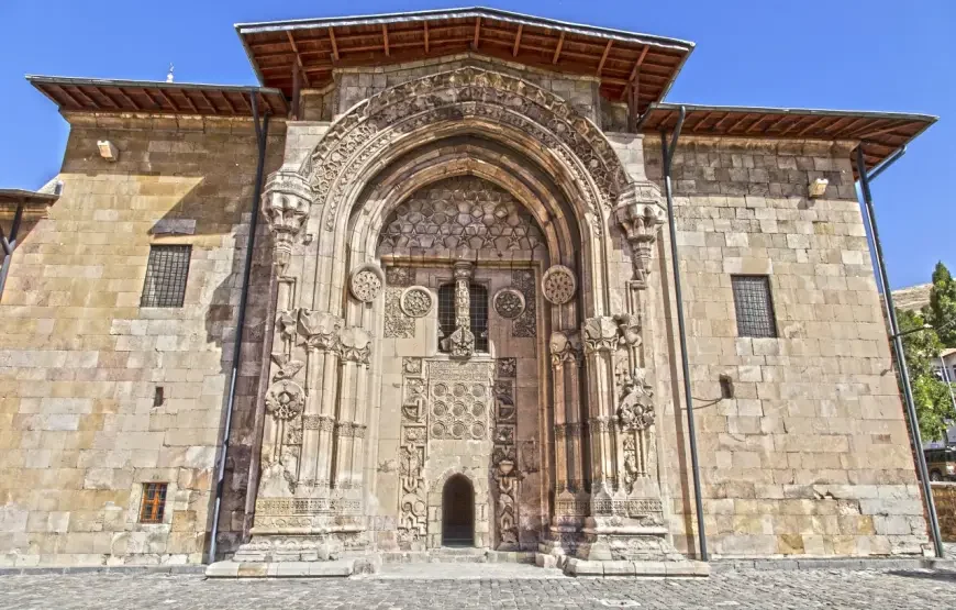 29 Ekim Özel Fırat’tan Munzur’a | Sivas, Divriği, Kemaliye, Elazığ, Tunceli Turu